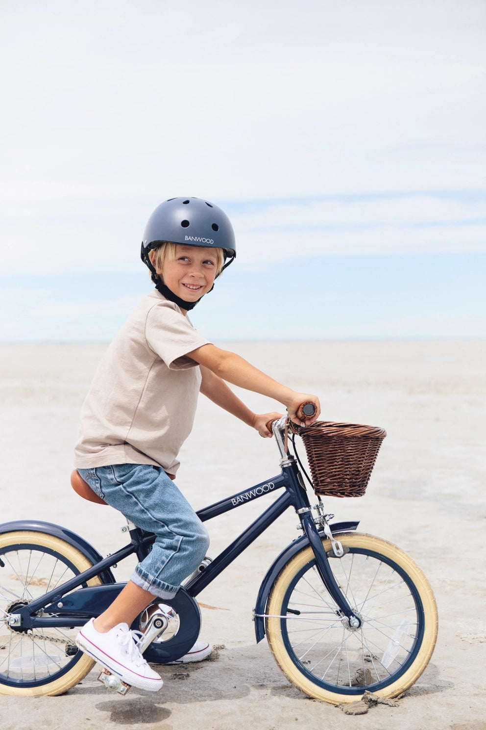 First Pedal Bike for Kids – Banwood Classic Bicycle