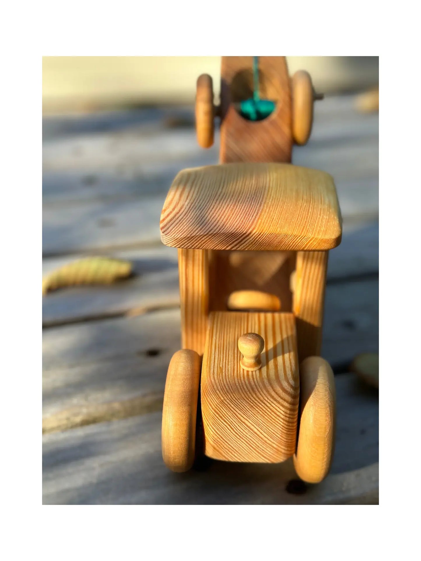 Debresk Toy Breakdown Crane, Wooden Heirloom Truck - Alder & Alouette