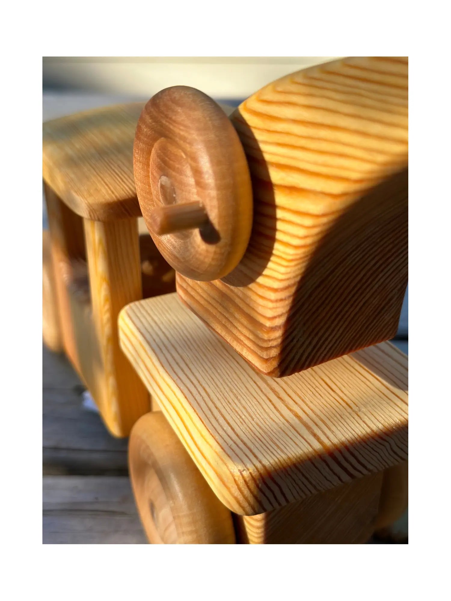 Debresk Toy Breakdown Crane, Wooden Heirloom Truck - Alder & Alouette