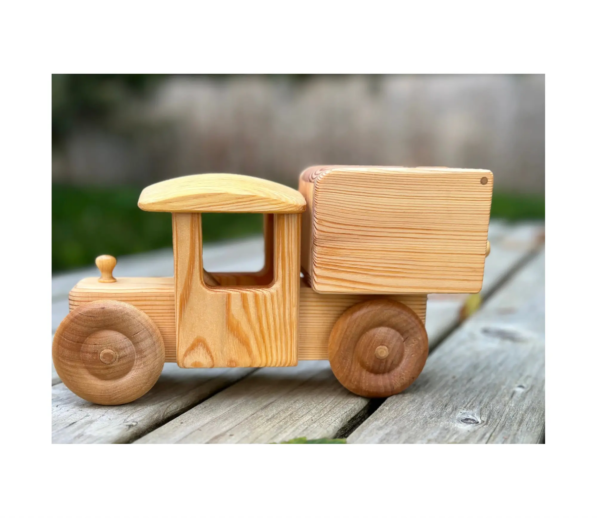 Debresk Wooden Toys, Delivery Van, Large - Alder & Alouette