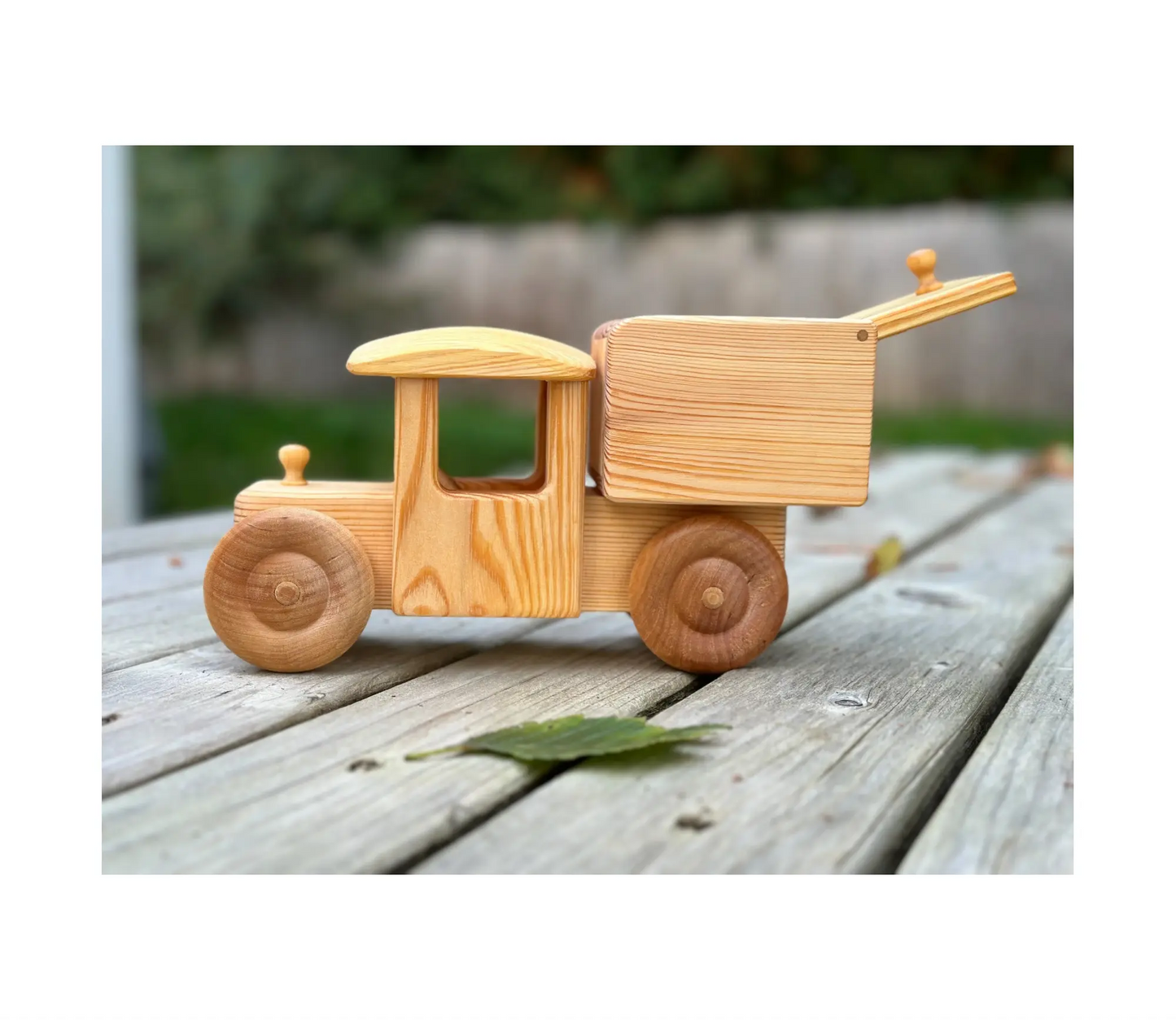 Debresk Wooden Toys, Delivery Van, Large - Alder & Alouette