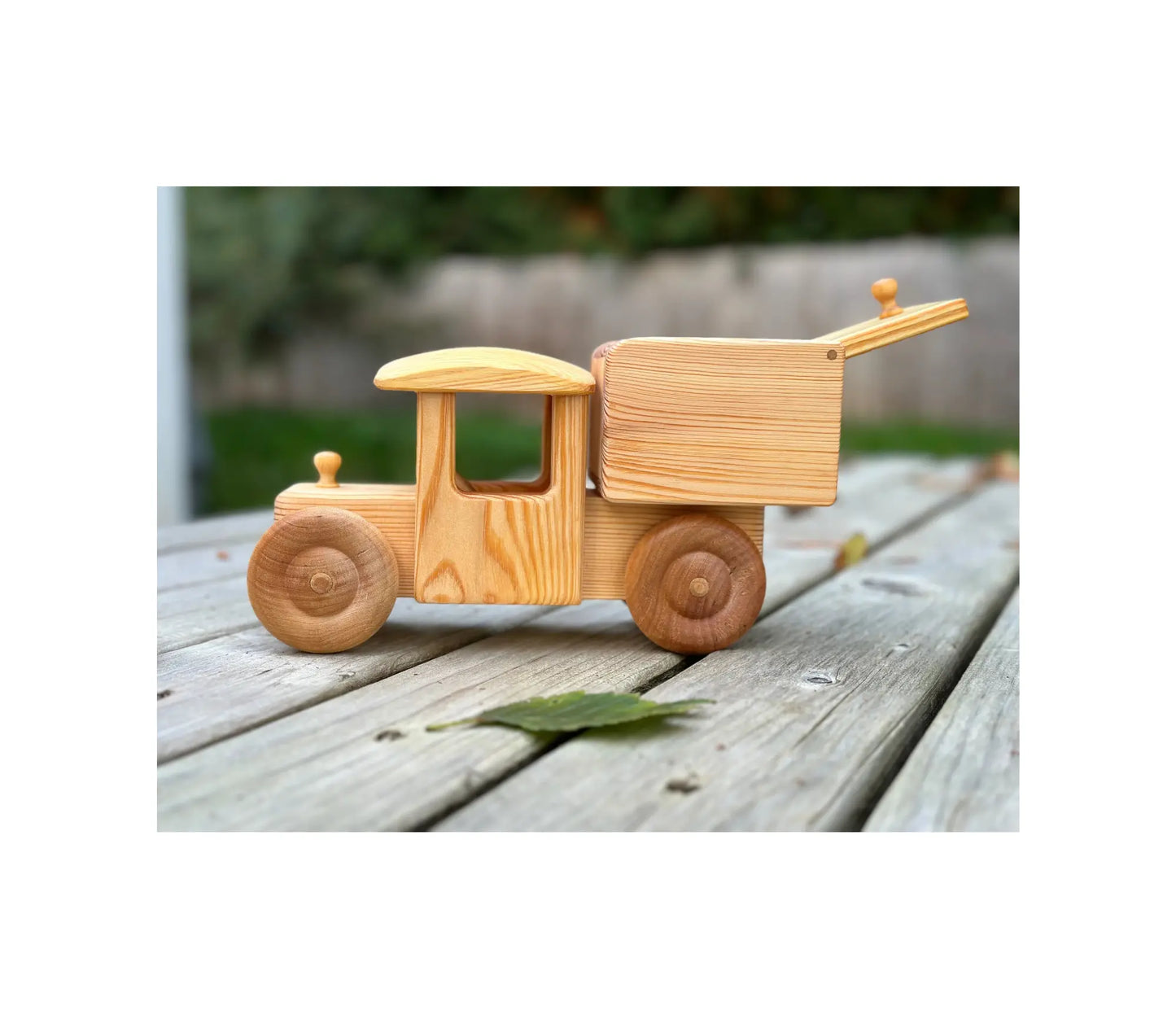 Debresk Wooden Toys, Delivery Van, Large - Alder & Alouette