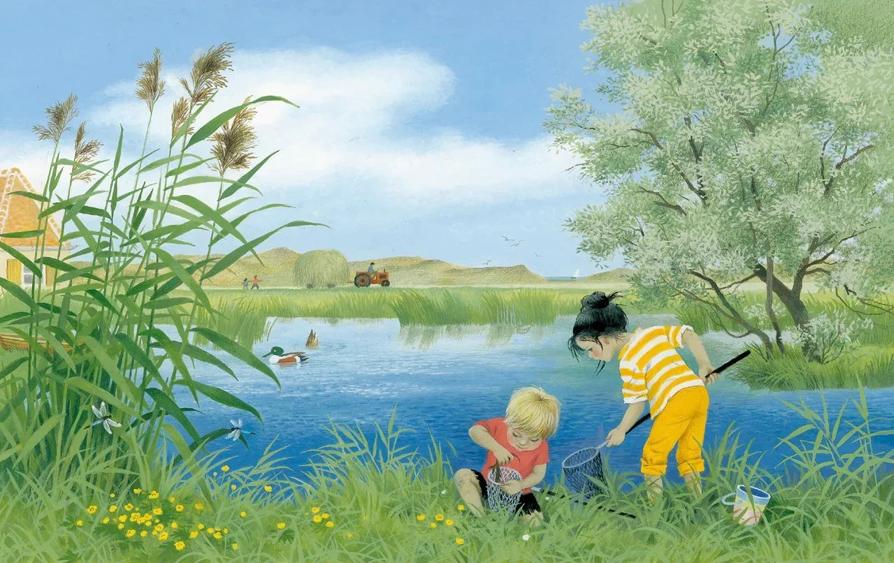 Two kids exploring in summer Board Book: Summer by Gerda Muller 