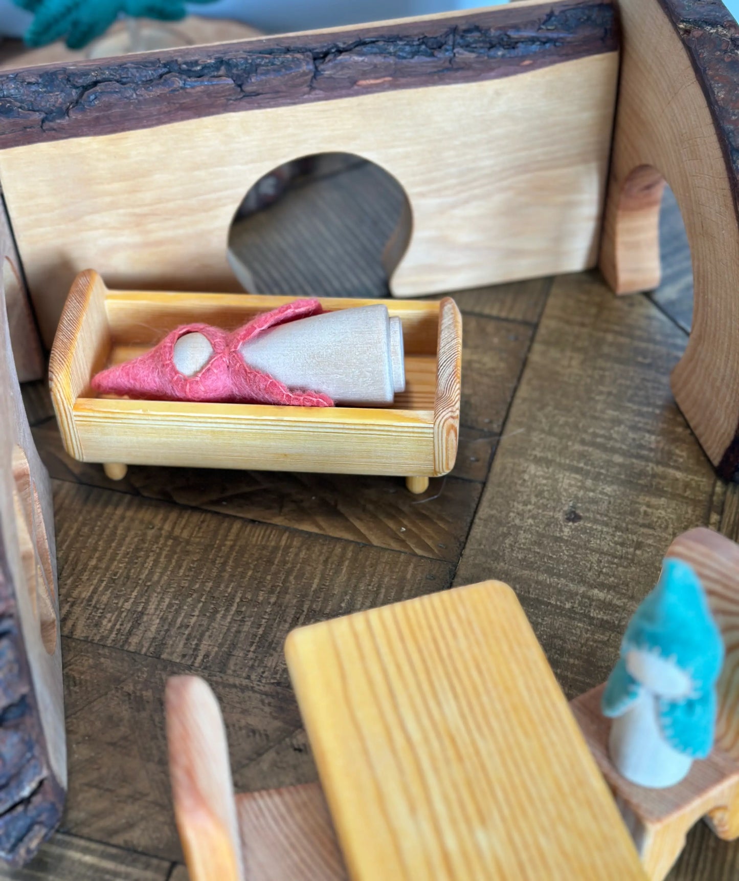 Debresk Wooden Dollhouse Furniture | Toy Doll Bed - Alder & Alouette