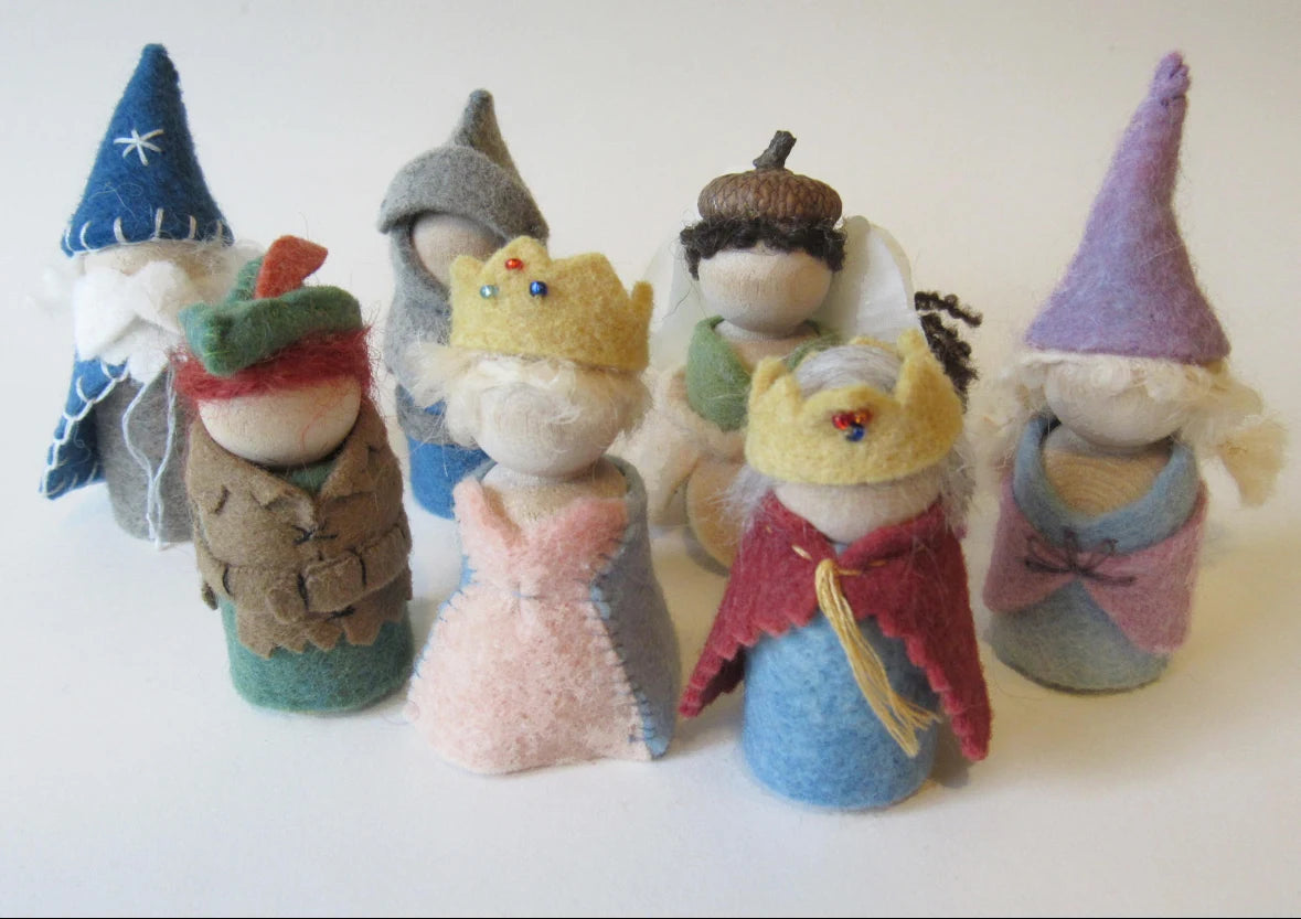 Peg Doll Craft Kit for King and Knights - Alder & Alouette