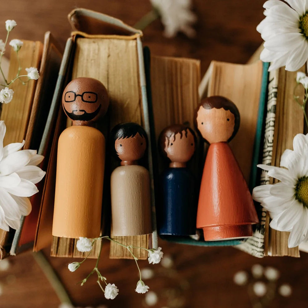 The Organic Family II Wooden Peg Doll Set by Goose Grease