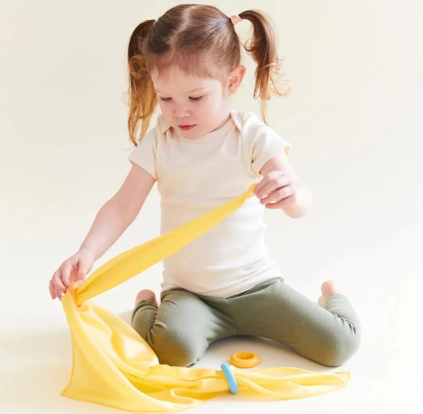 Mini Playsilks by Sarah’s Silks, Pretend Play - Alder & Alouette