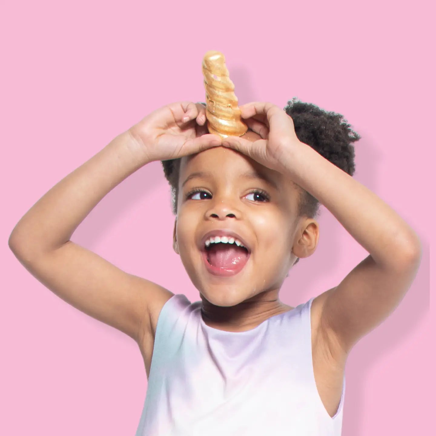 Sidewalk Chalk, TWEE Unicorn Horn Chalk - Alder & Alouette