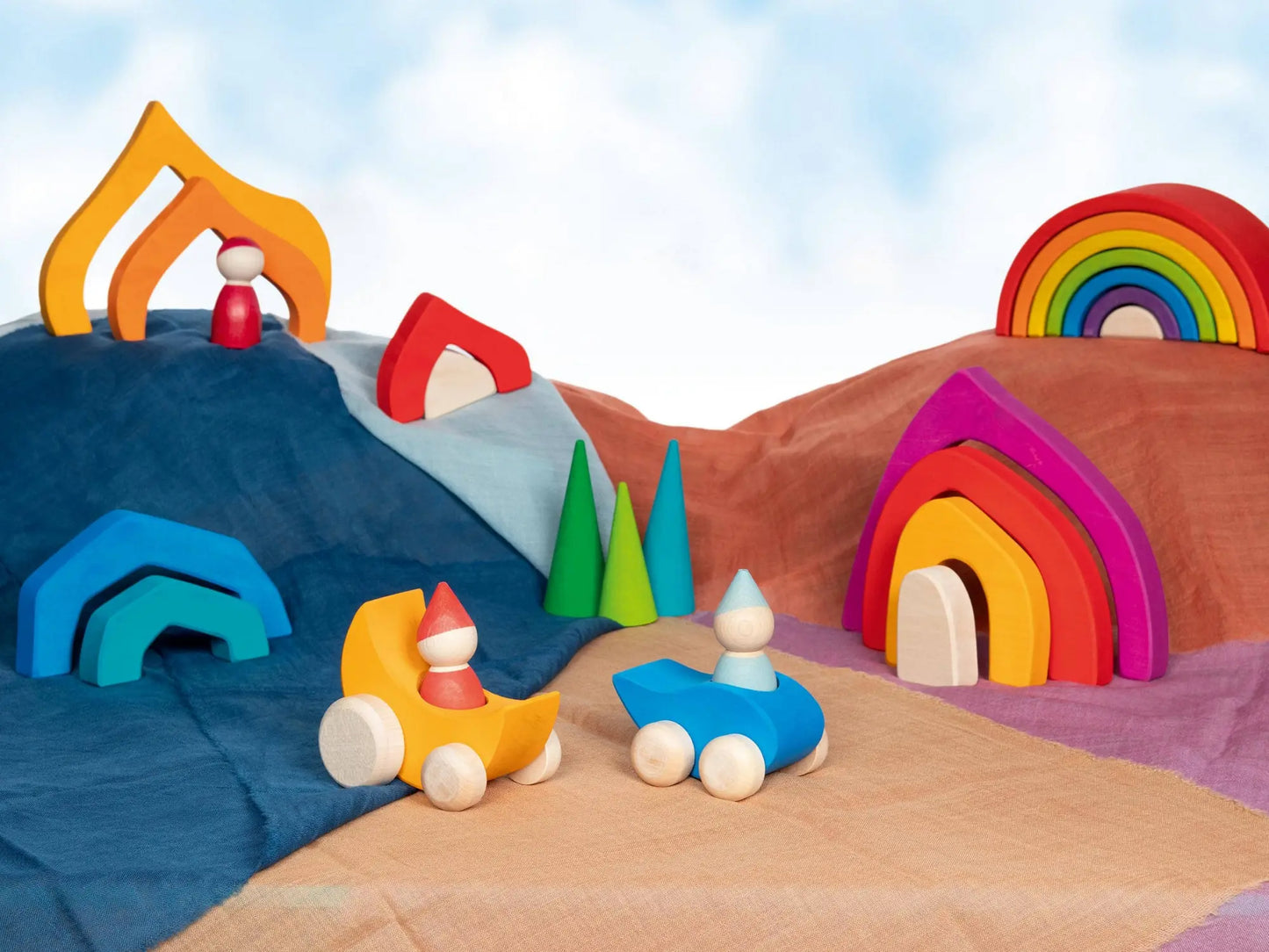 Wooden Gnome Cars - Droplet & Moon Ride  by Goki Evolution