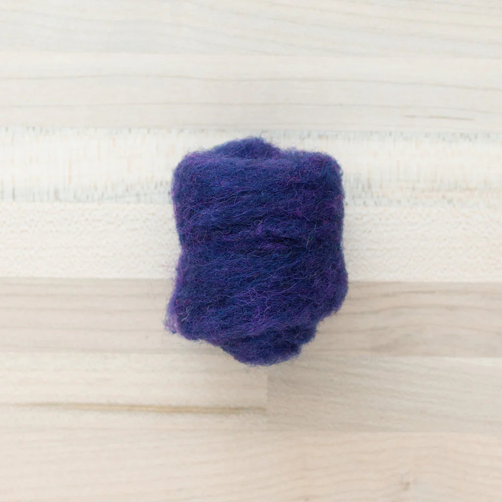 Felter’s Multi-tonal Fleece Merino-Suffolk Mix for Dry and Wet Felting in Agate Purple