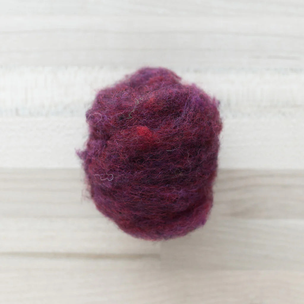 Felter’s Fleece Merino-Suffolk Mix for Dry and Wet Felting in Beet