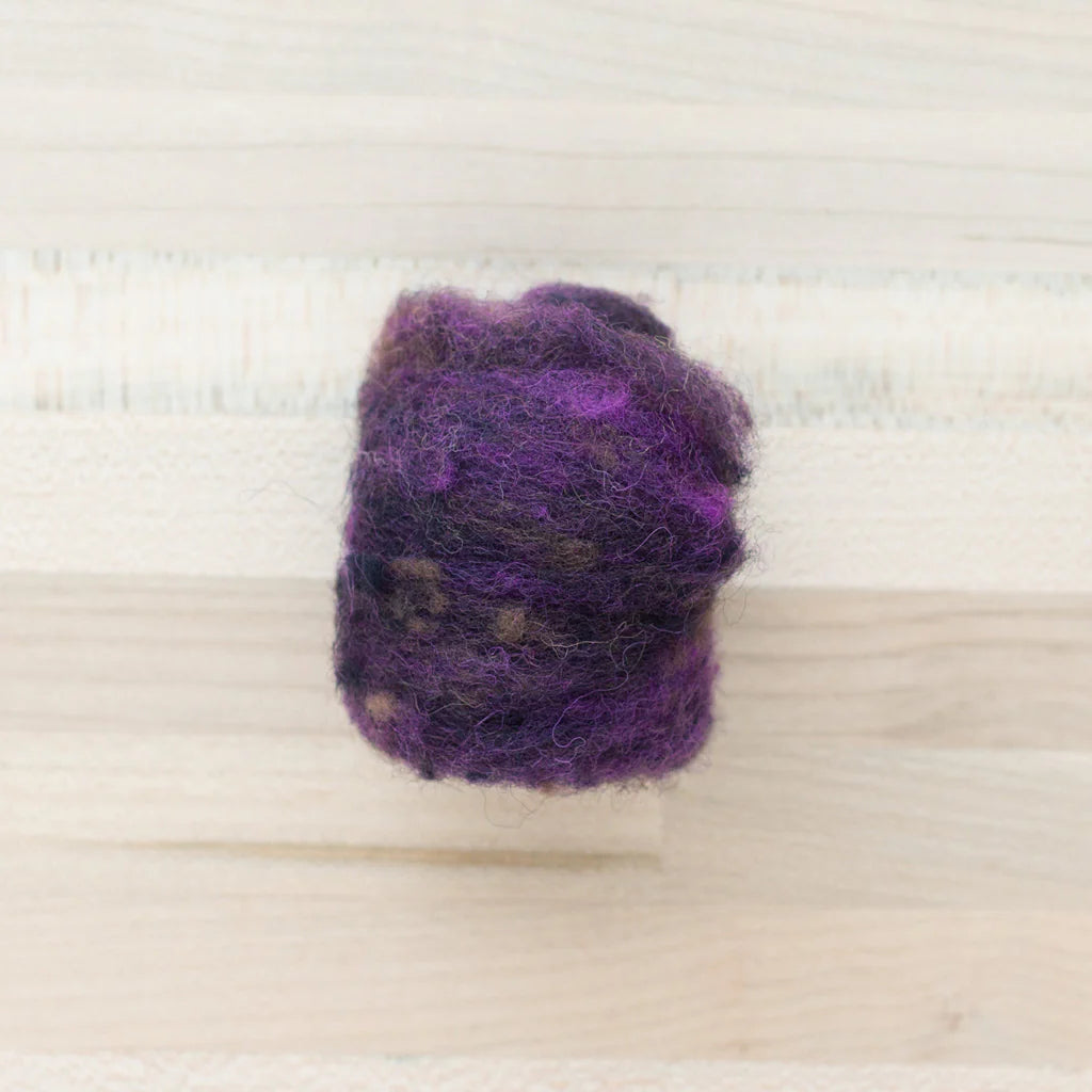 Felter’s Fleece Merino-Suffolk Mix for Dry and Wet Felting in Black Cherry