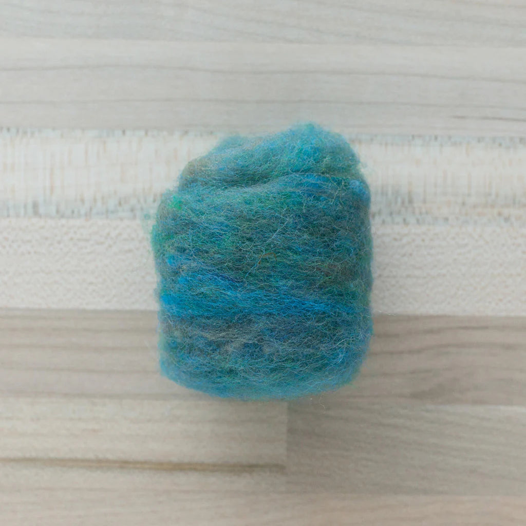 Felter’s Multi-tonal Fleece Merino-Suffolk Mix for Dry and Wet Felting in blue spruce