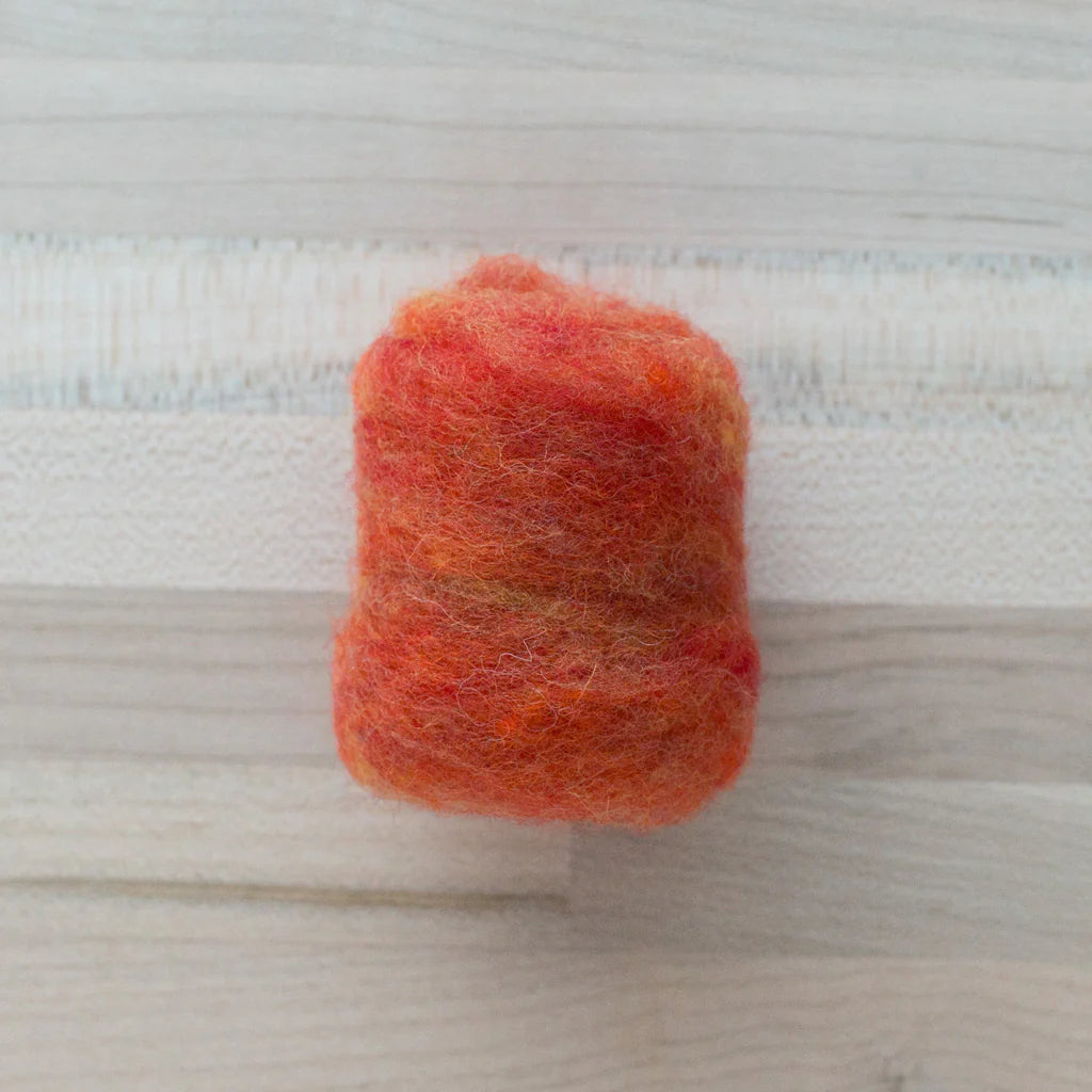Felter’s Multi-tonal Fleece Merino-Suffolk Mix for Dry and Wet Felting in Carrot Orange