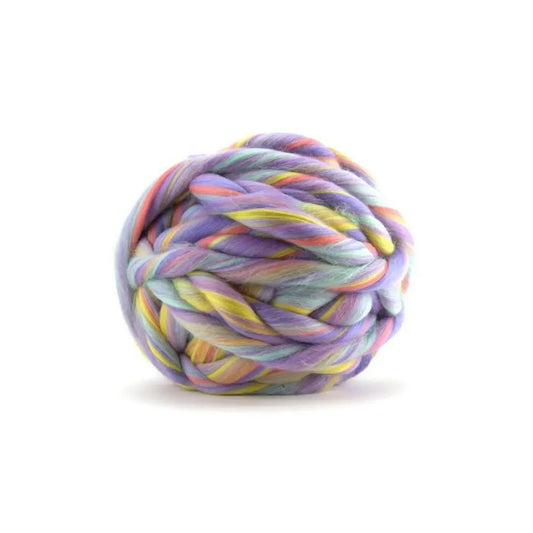 Colorful merino wool top in pastel colors