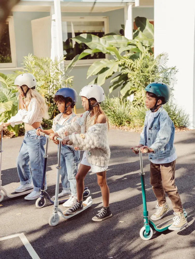 2-Wheel Scooter for Kids 6+ years – Banwood Maxi Scooter