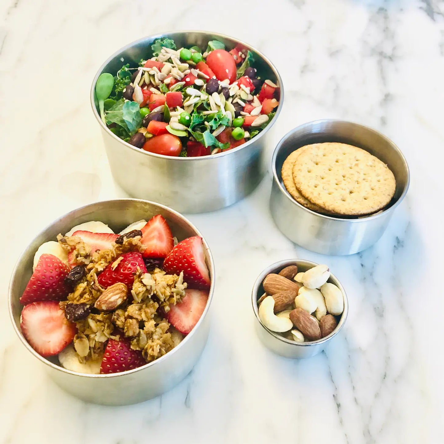 Smiley Shark Lunch bag and Flip & Sip - Alder & Alouette