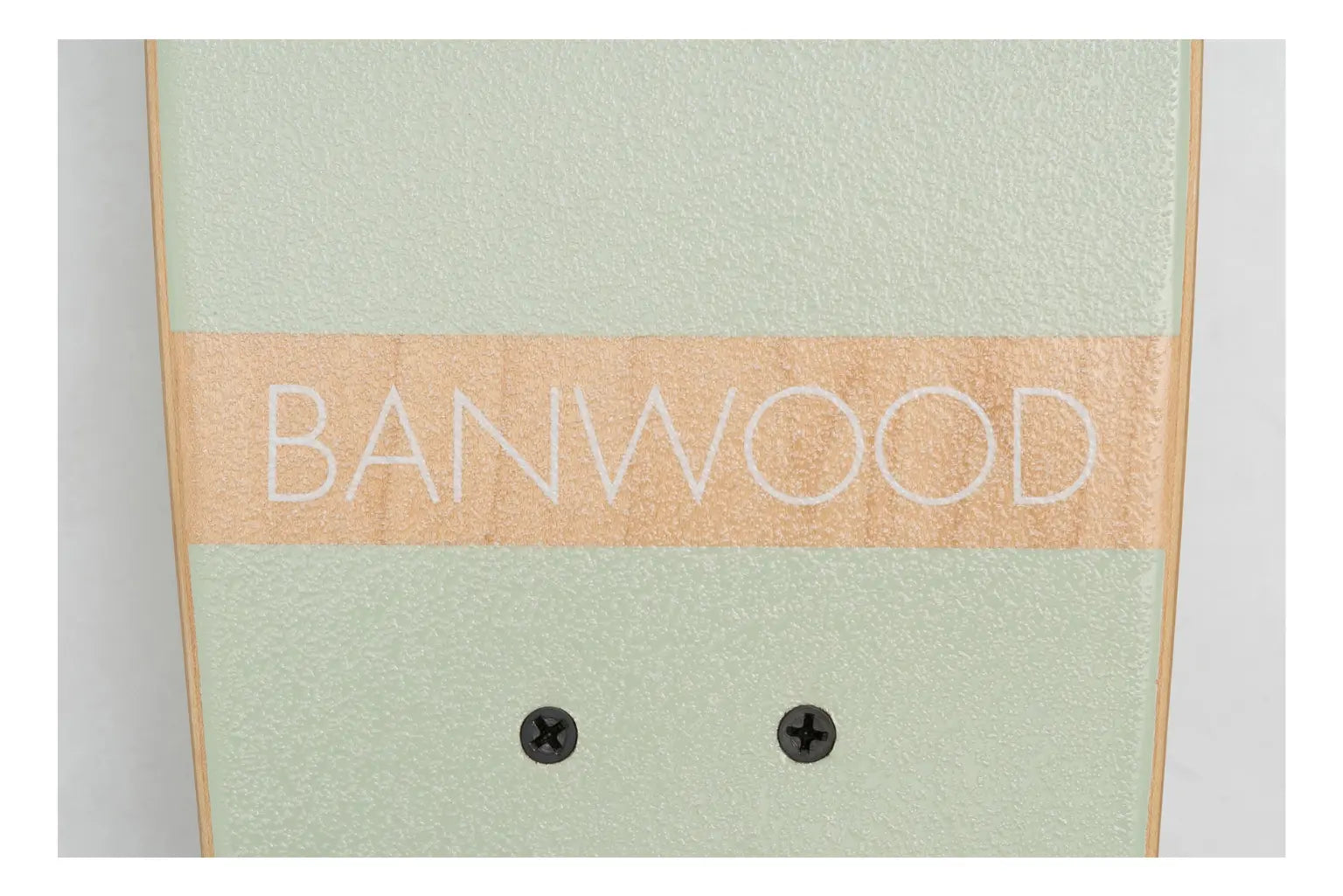 Earring display card with 'BANWOOD' branding on a light green background