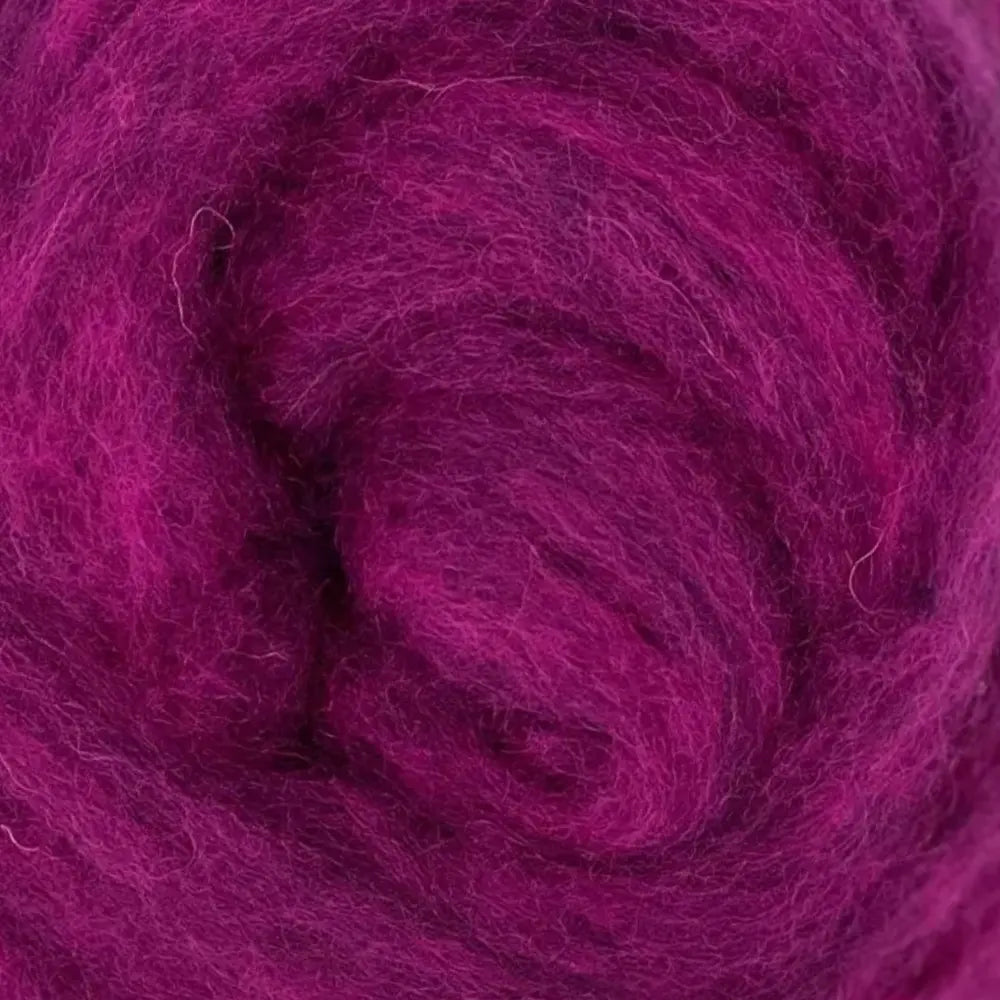 close-up of corridale wool sliver in cosmos pink