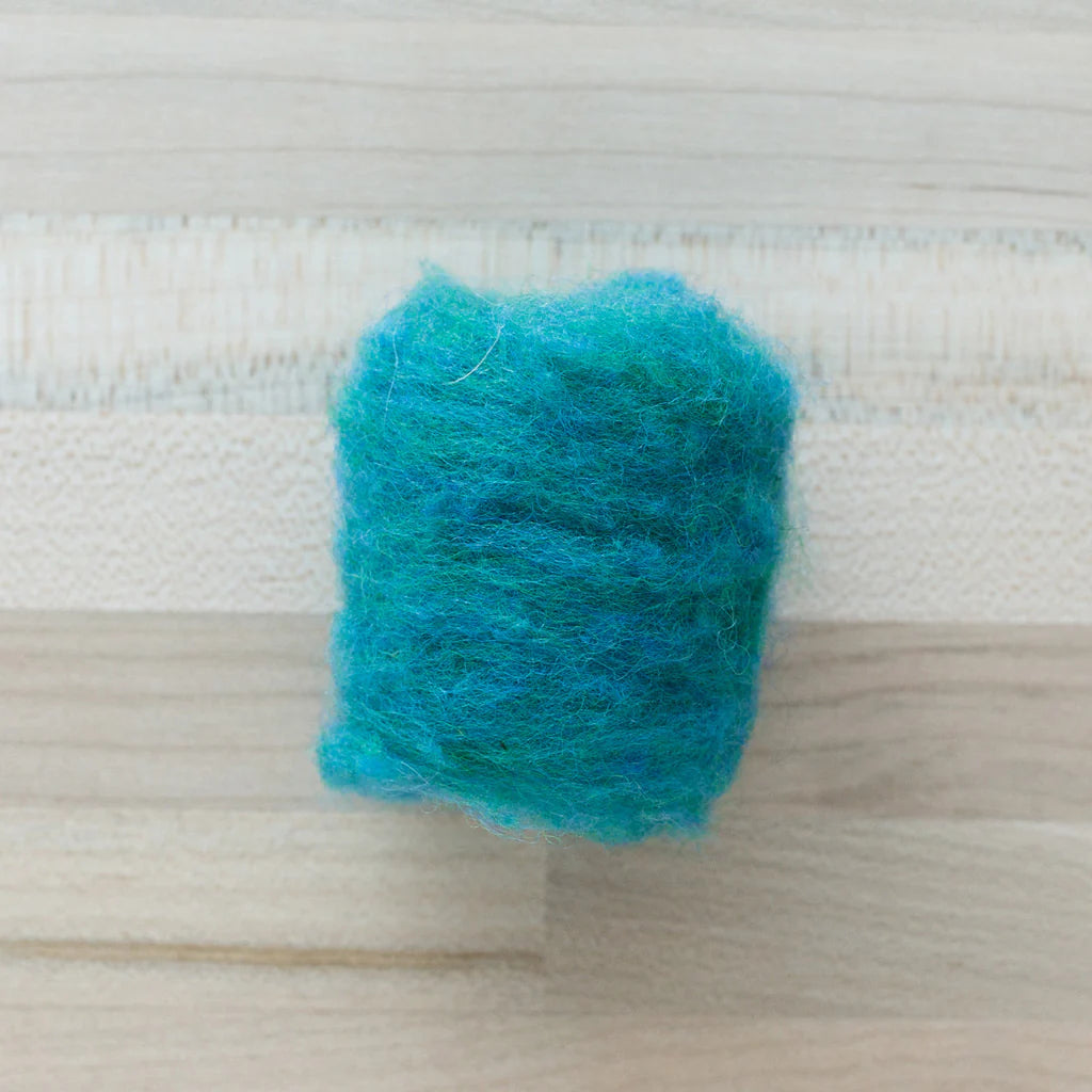 Felter’s Multi-tonal Fleece Merino-Suffolk Mix for Dry and Wet Felting in Peacock Blue