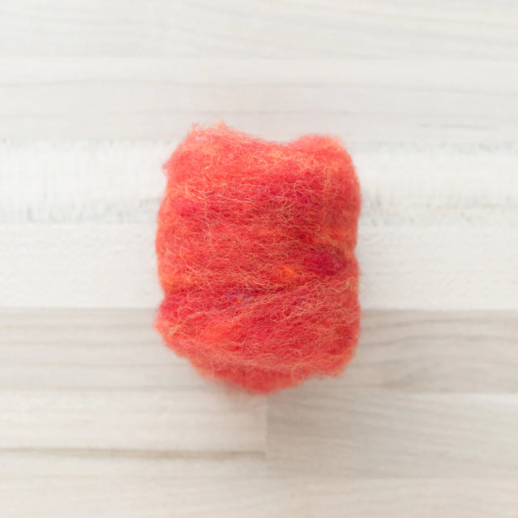 Felter’s Fleece Merino-Suffolk Mix for Dry and Wet Felting in Poppy Red