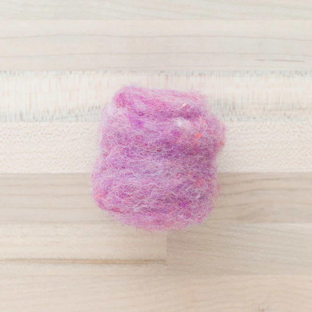 Felter’s Fleece Merino-Suffolk Mix for Dry and Wet Felting in Scottish Heather
