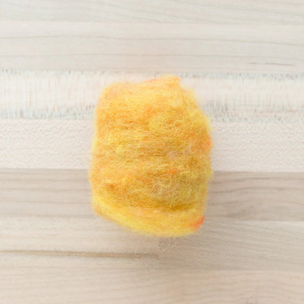 Felter’s Multi-tonal Fleece Merino-Suffolk Mix for Dry and Wet Felting in Egg Yolk Yellow
