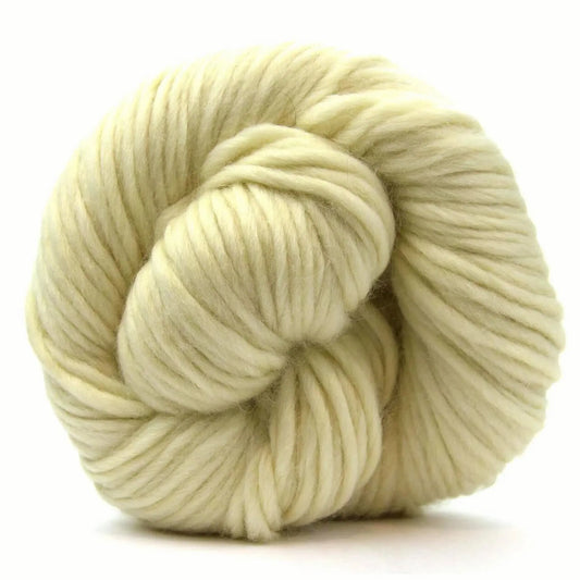 Undyed Corriedale super bulky wool yarn skein