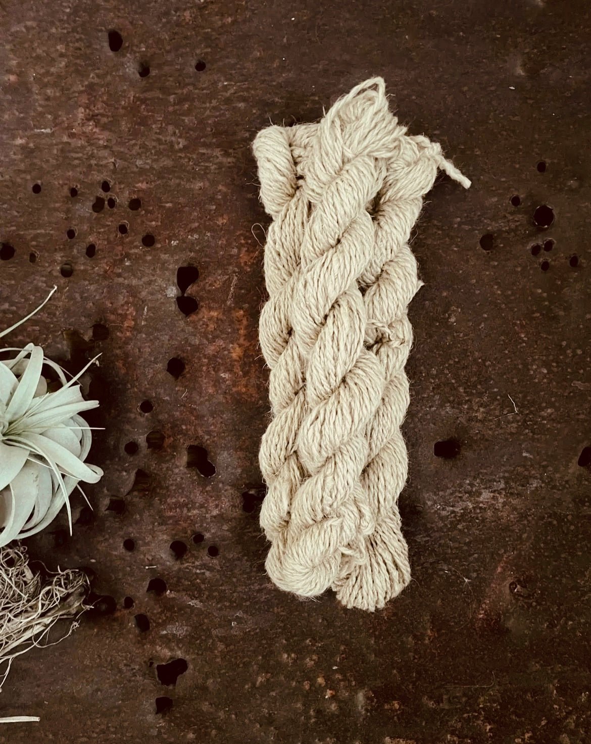 Undyed Tapestry Wool Yarn, Ready for Dyes - Alder & Alouette
