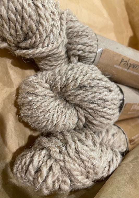 Undyed Tapestry Wool Yarn, Ready for Dyes - Alder & Alouette