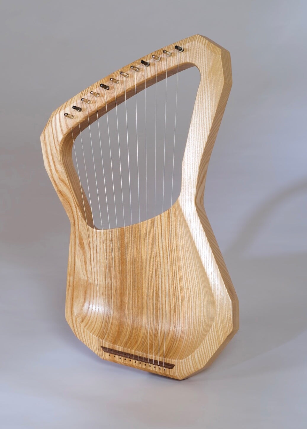 Choroi 12-String Children's Lyre – Pentatonic or Diatonic (Ash or Mapl
