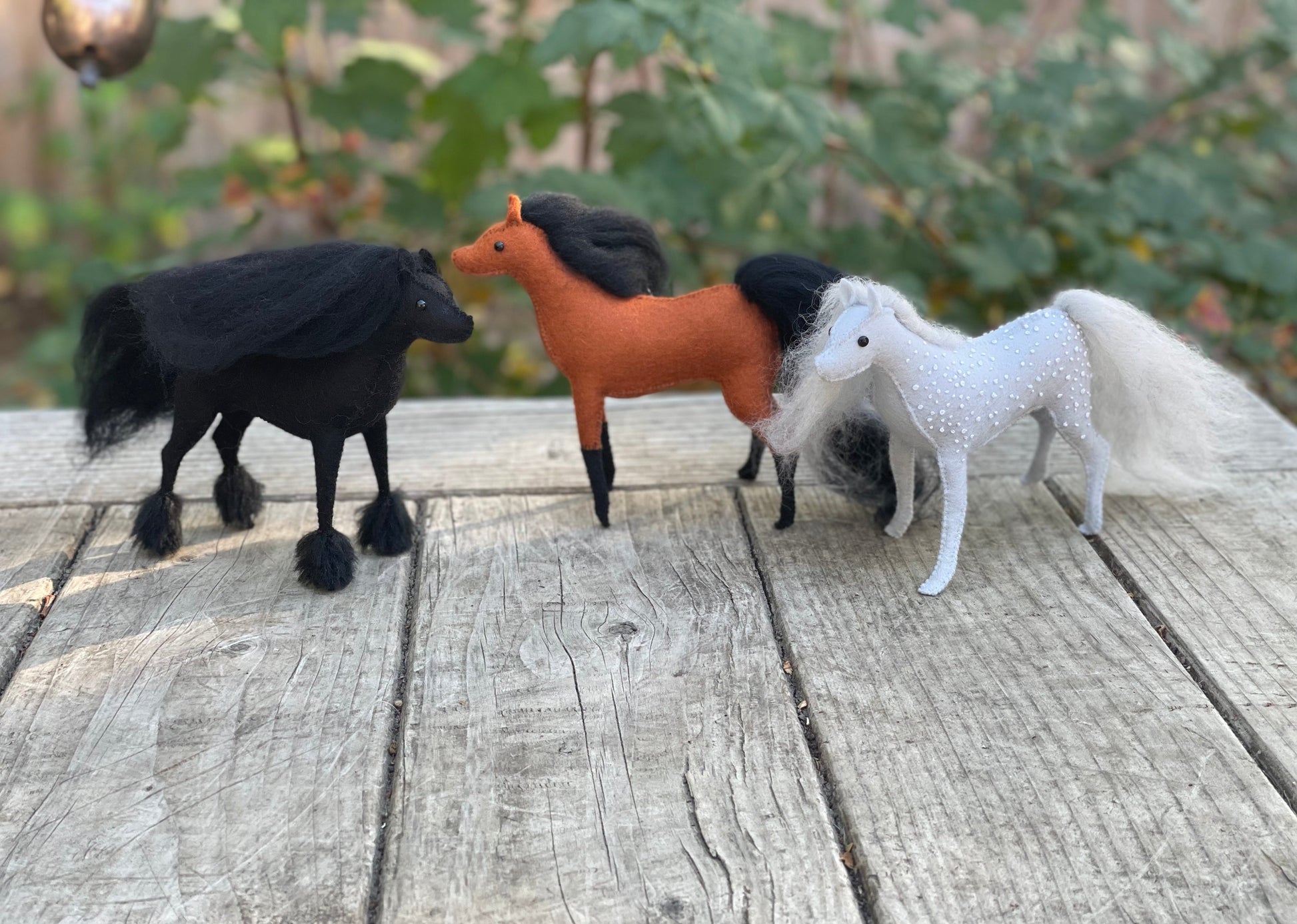 Lexi Christian Designs, Merino Wool Horse Craft Kit - Alder & Alouette